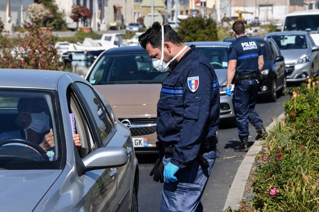 14393 وفاة بكوفيد-19 في فرنسا منذ ظهور الوباء