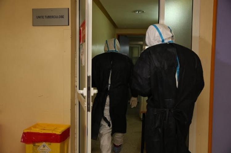 إصابة جديدة وتعاف جديد من “كورونا” في تطوان