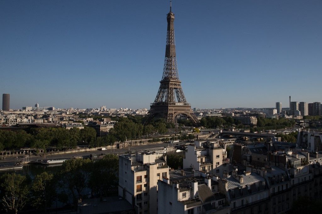 الحكومة الفرنسية تعرض الثلاثاء خطتها لرفع الحجر تدريجيا