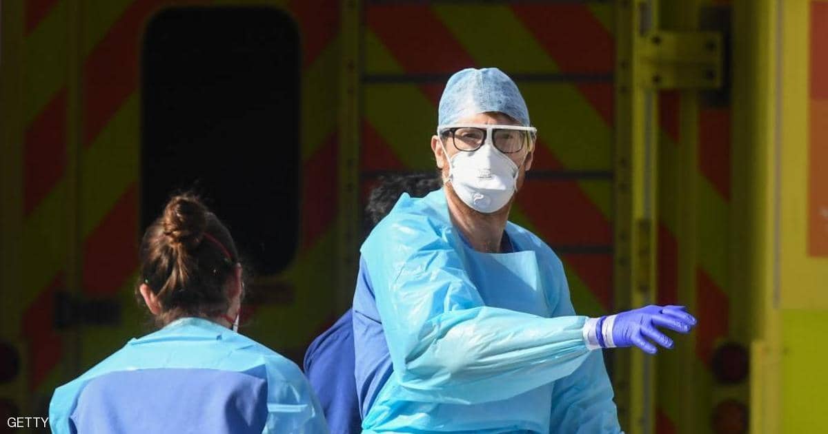 بريطانيا.. ثلث الكادر الطبي المتعامل مع كورونا أصيب به