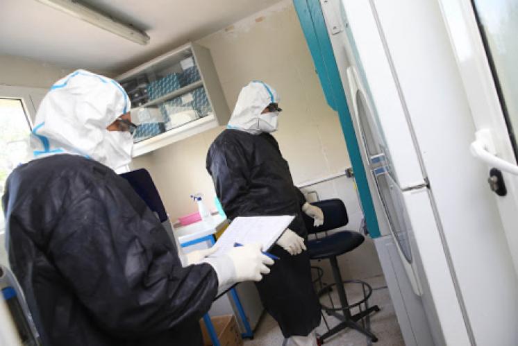 تحاليل تكشف إصابة شابة بـ”كورونا” في خريبكة