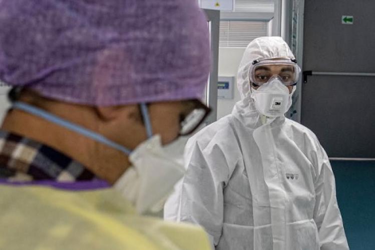 خصاص في الكمامات يغضب نقابة صحية بتطوان