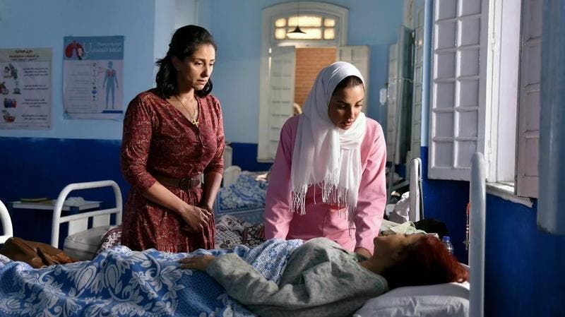 درة تثير غضب الممرضات بمصر.. ونقيب التمريض: فيلم قذر