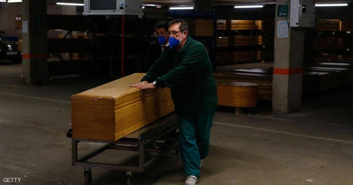 إسبانيا تعلن أطول “فترة حداد” على ضحايا كورونا