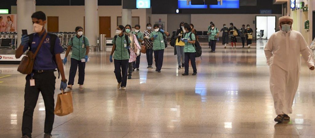 الإمارات ترصد إصابات جديدة بكورونا وسط تسجيل 577 حالة شفاء