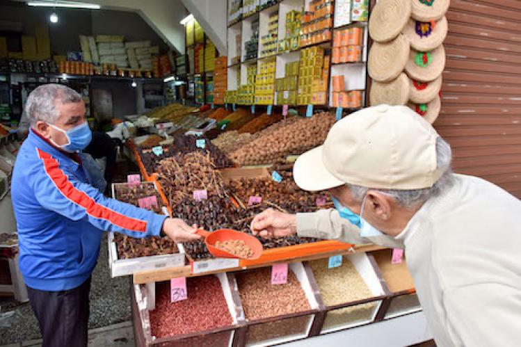 “التوجس” يسِم ارتفاع وتيرة تبضع المغاربة قبيل حلول عيد الفطر