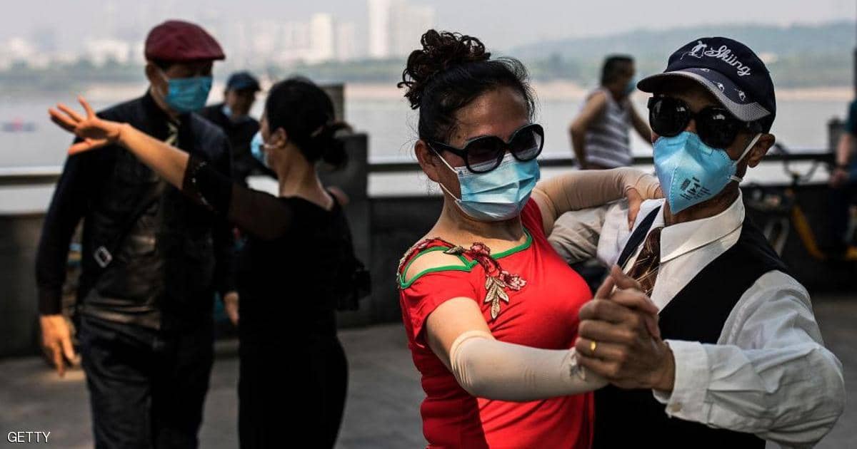 الصين تكشف “رقما إيجابيا” عن إصابات كورونا