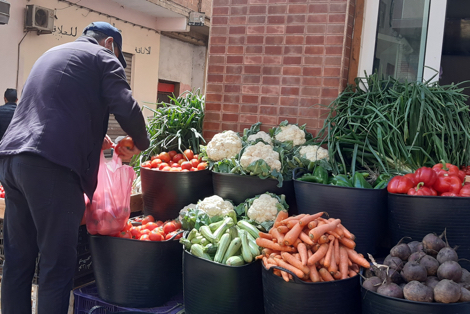“الطوارئ الصحية” تخنق رواج التجارة بالناظور