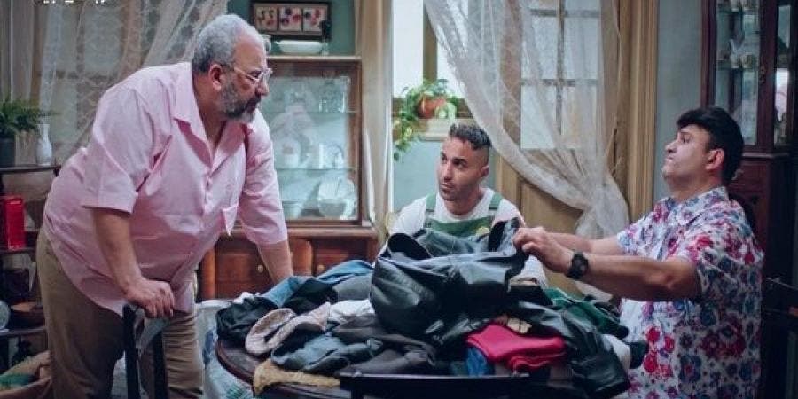 بيومي فؤاد للعربية.نت: آسف على مستوى مسلسل “رجالة البيت”