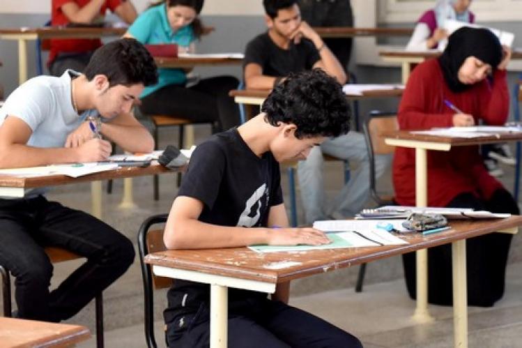 فيدرالية جمعيات الآباء تطالب بضمان السلامة الصحية لتلاميذ “الباك”