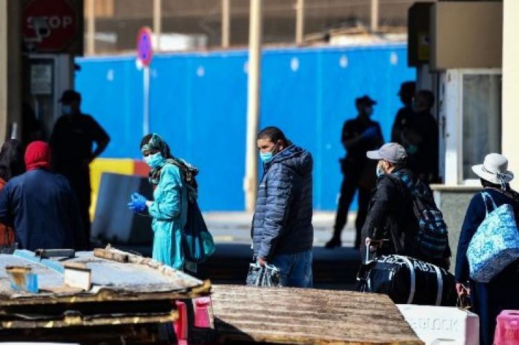 قنصليات المملكة تُحصي المغاربة العالقين بالخارج‬ قبل العودة المنتظرة