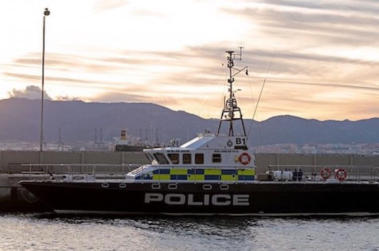 قوارب تنقل بريطانيين من طنجة إلى جبل طارق