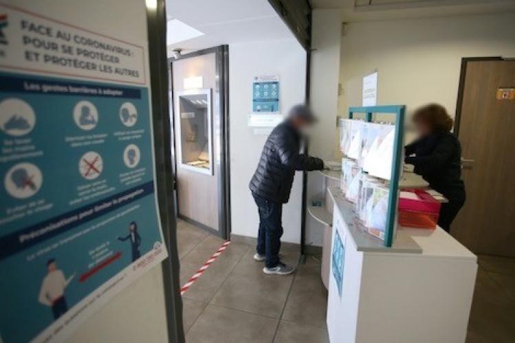 “كورونا” يهوي برقم معاملات وسطاء التأمينات ويعمق هشاشة القطاع