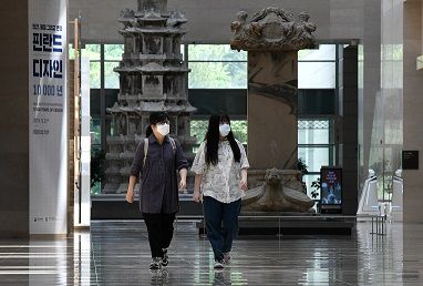 كوريا الجنوبية تسجل 18 إصابة جديدة بكورونا