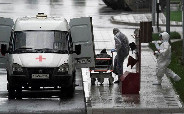 مجددا.. روسيا تسجل أكثر من عشرة آلاف إصابة جديدة بكورونا