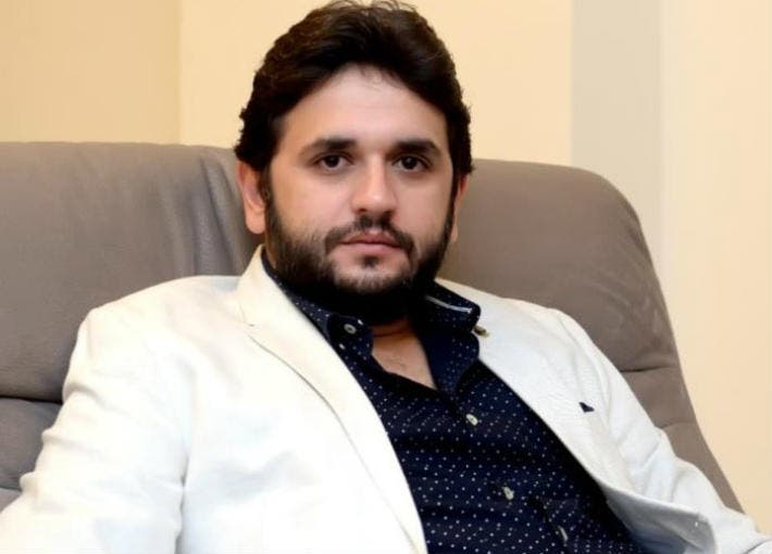 مصطفى خاطر للعربية.نت: لم أرتجل في “عمرودياب” و”مسرح مصر” انتهى