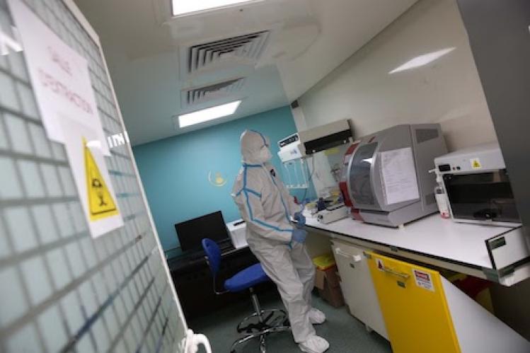 معامل طنجة تواصل تفريخ إصابات بفيروس كورونا