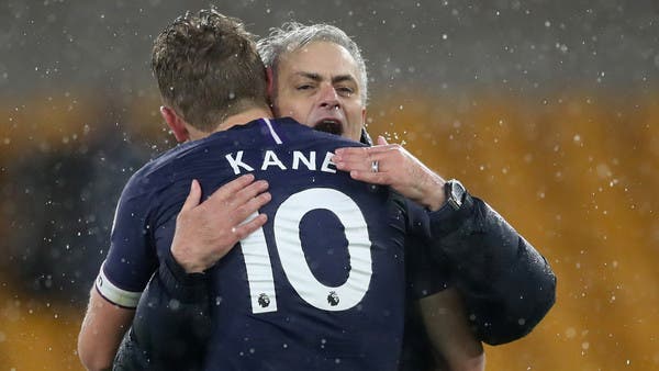 مورينيو يستعيد جهود المصابين قبل استئناف الدوري الإنجليزي