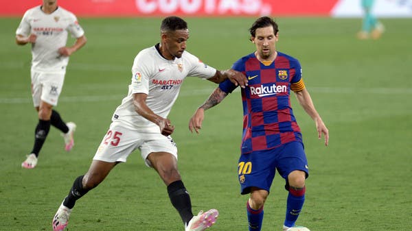 إشبيلية يسدي خدمة للريال ويتعادل مع برشلونة