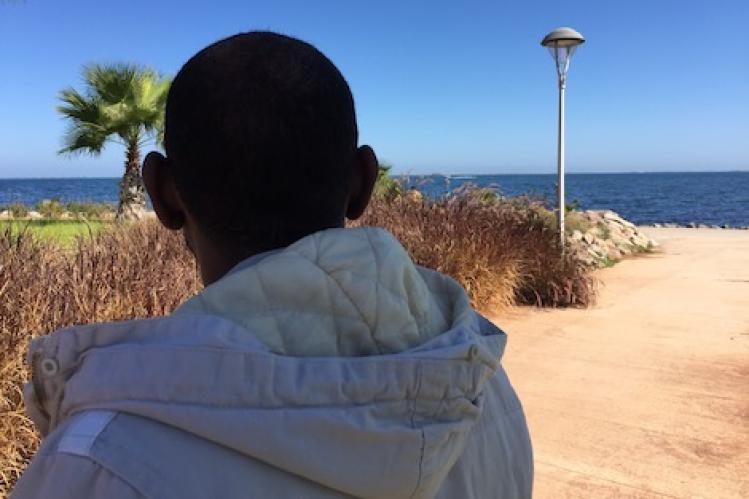 جمعيات تدعم مهاجرين ضحايا “كورونا” في طرفاية