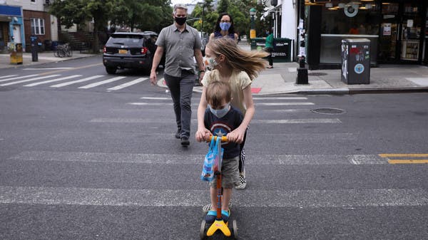 دراسة تظهر سرعة انتقال كورونا بين أفراد العائلة الواحدة