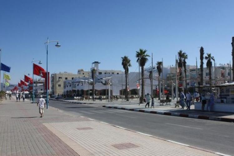 شروط السلامة تحد من الأنشطة التجارية بالفنيدق