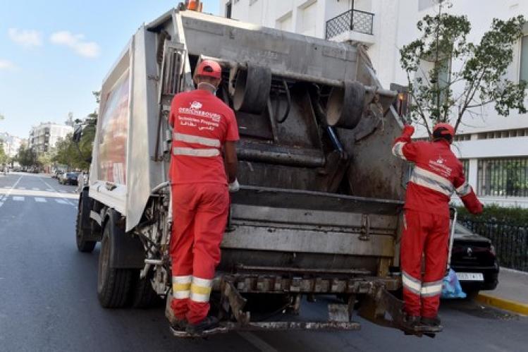 عمال النظافة يربطون السلم الاجتماعي بإقرار الاتفاقية الجماعية