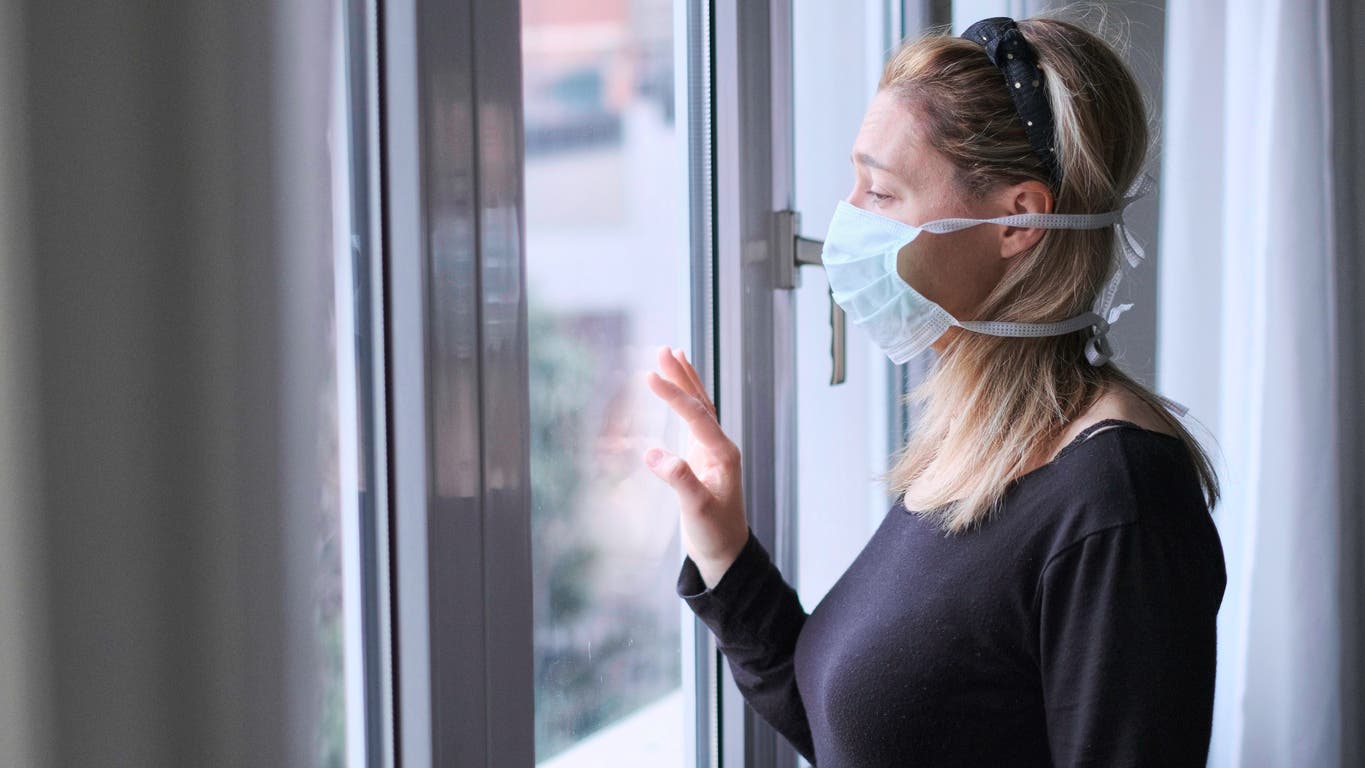 كورونا يتسلل إلى أسرّتنا.. وهذا الحل!