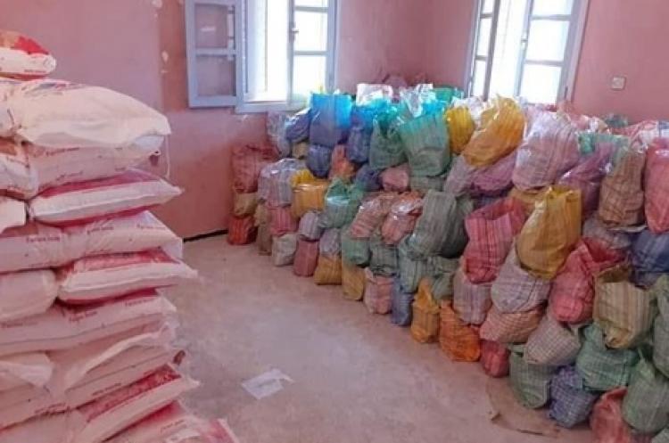 مساعدات غذائية تستهدف أسرا مُعسرة بآيت الرخاء