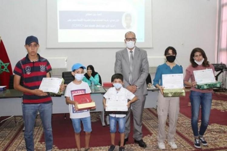 أكاديمية كلميم واد نون تحتفي بتلاميذ متفوقين