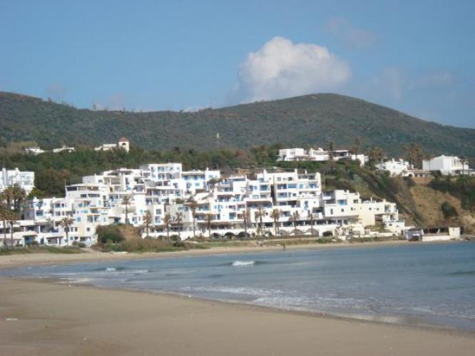 استيلاء على مرأب مجاني للسيارات بكابو نيغرو