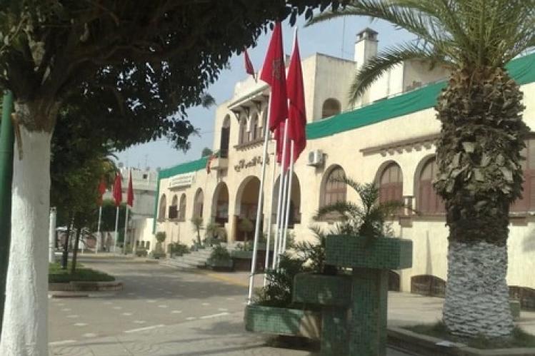 “الاشتراكي” يطالب بمتابعة مستشارين بالقصر الكبير‎