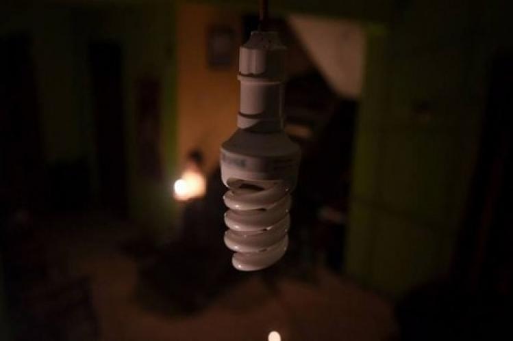 “الداخلية” تفتح تحقيقًا في انقطاع الكهرباء بالبيضاء‎