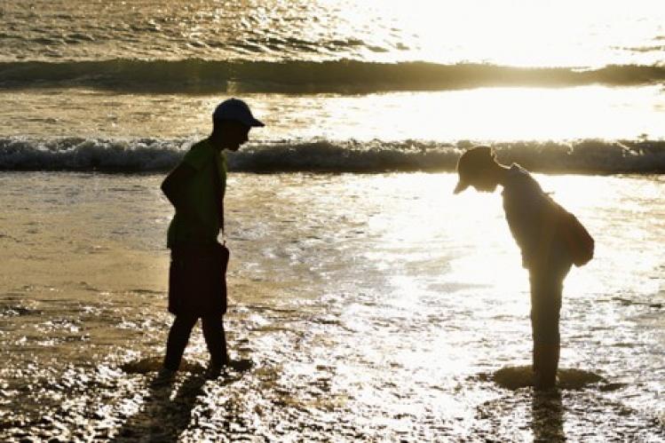 الموجة الحرارية “الشركي” تمتد إلى الثلاثاء بالمغرب