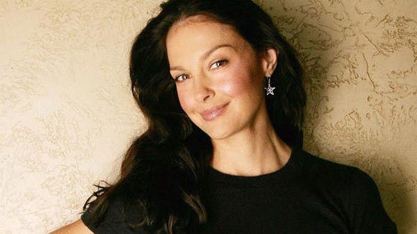 بعد حكم سجنه 23 عاما.. فنانة شهيرة تلاحق “ذئب هوليوود”