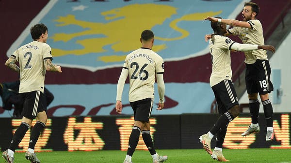 ثلاثية ليونايتد على أستون فيلا تقربه من “الأبطال”