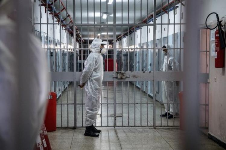 “سجن طنجة 1” يوضح حيثيات إصابات بكوفيد-19