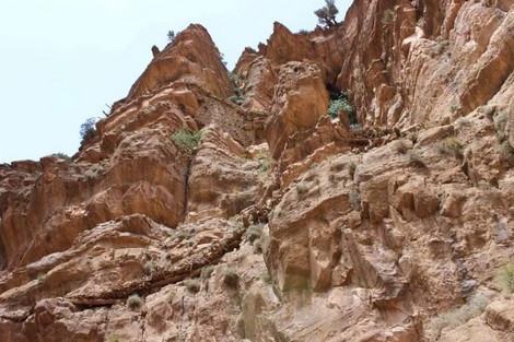 مضيق أشعبو بوادي مڭون .. عندما تحولت نزهة “وزير” إلى مأتم