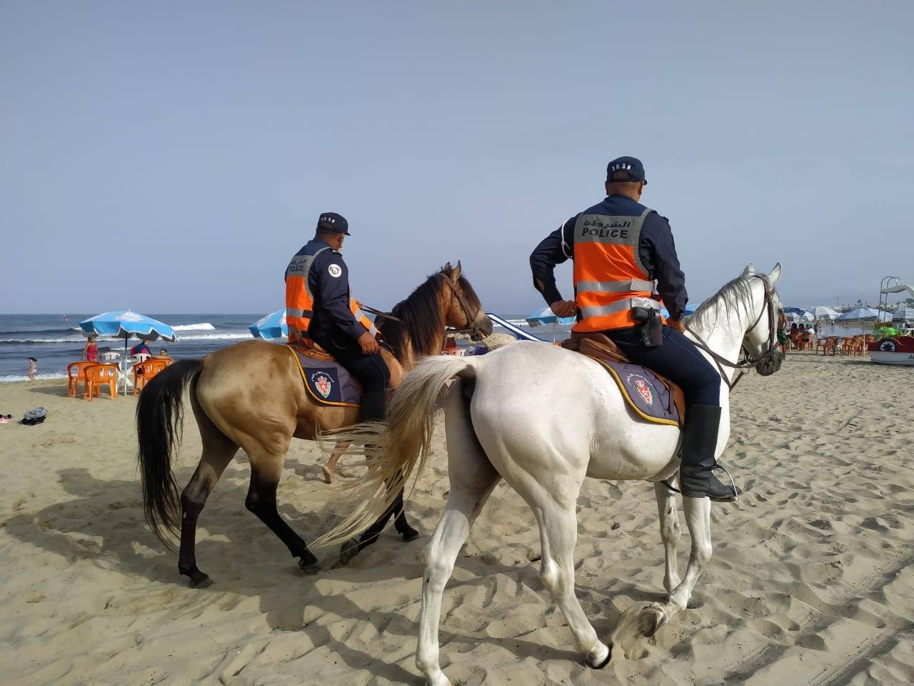 إغلاق شواطئ البيضاء .. القرار يدخل حيز التنفيذ بسلاسة