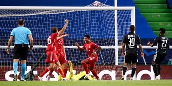 بايرن ميونخ يتخطى ليون بثلاثية ويواجه سان جيرمان