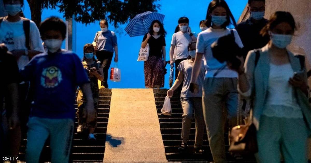 بكين بلا كورونا.. السلطات تسمح للسكان بالخروج دون كمامات