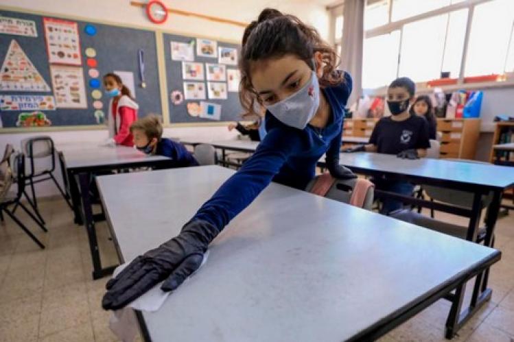 جمعويون: التعليم الحضوري يلائم السياق المغربي