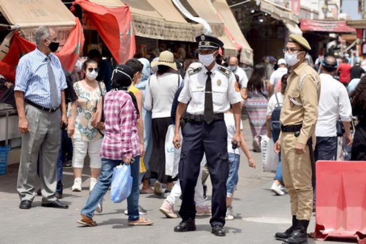 رسميا .. غرامة 300 درهم تنتظر مخالفي الطوارئ