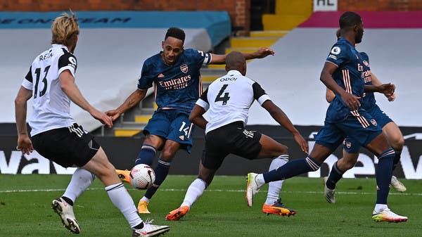 أرسنال يبدأ الدوري الإنجليزي بثلاثية في مرمى فولهام