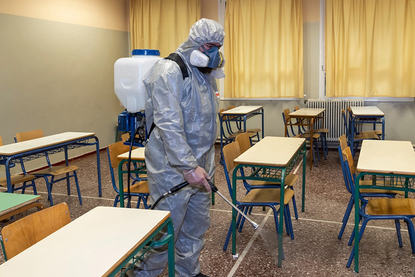 أساتذة المغرب يقترحون تأجيل الدخول المدرسي إلى نهاية أكتوبر و يصفون قرارات الوزارة بالمتسرعة