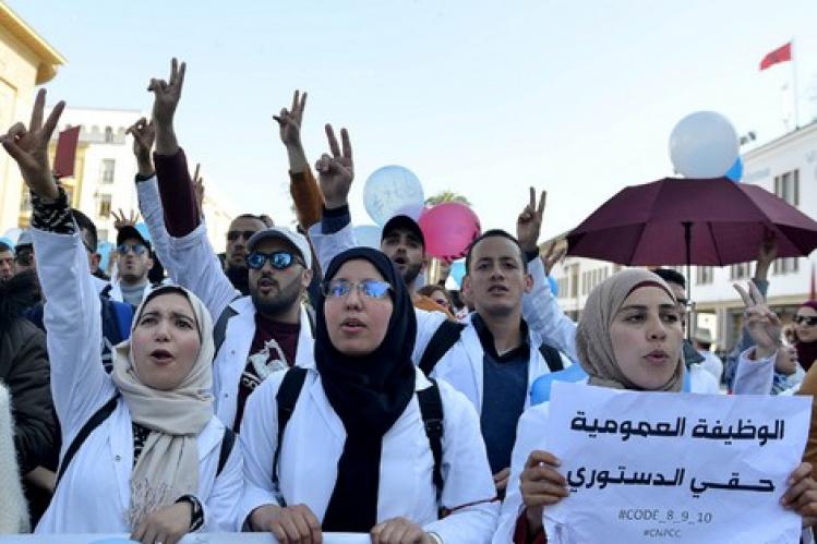 المتعاقدون يُواجهون “تجاهل” أمزازي بإضراب وينشدون “التّوظيف”