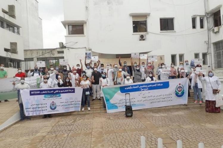 الممرضون يطلبون الإنصاف في التعويض ويرفضون “الحوار الكاذب”