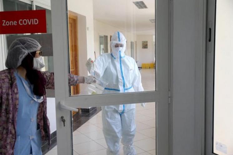 حرمان أطر صحية من السكن ينذر بـ”خطر قادم”