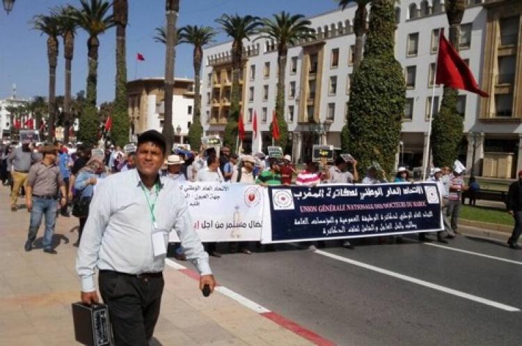 دكاترة معطلون يحتجون على العثماني في الرباط‬