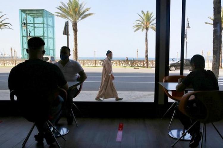 رفع جزئي للحَجر في المدن يُعيد إنعاش الحركة الاقتصادية‬ بالمغرب